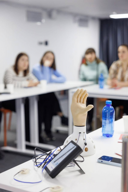 Вікторія Фарина з колегами