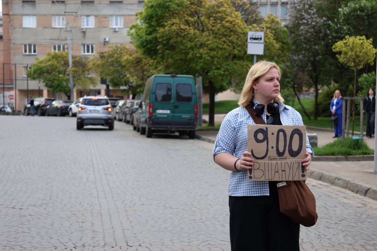 Анастасія Гірняк з колегами