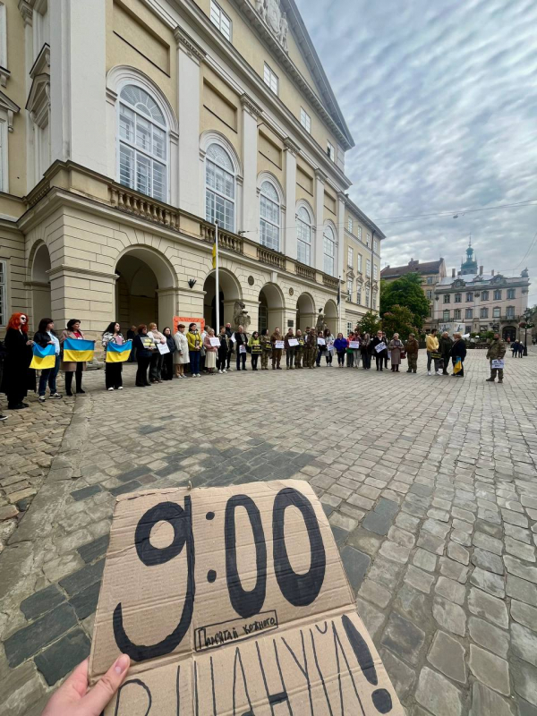 Анастасія Гірняк з колегами