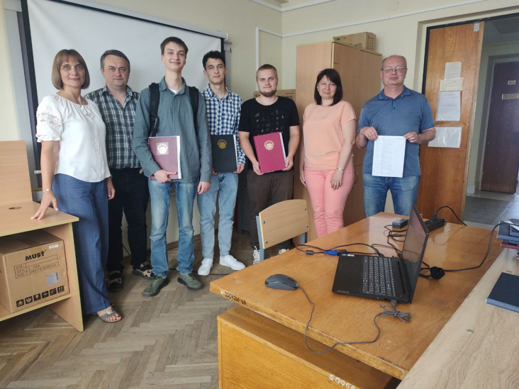 Фото із захисту робіт