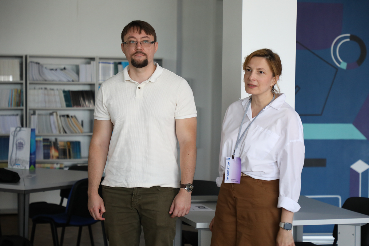 Фото з відкриття школи