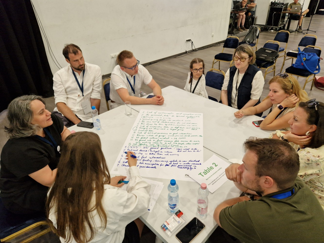 Фото із форуму в Угорщині