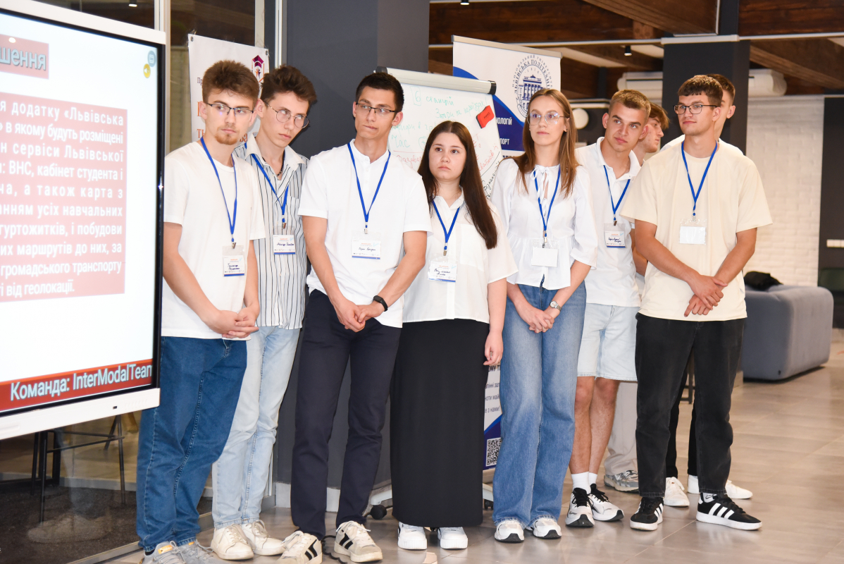 Фото з хакатону