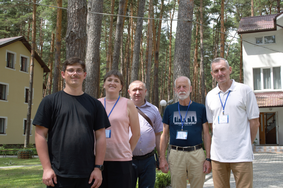 Фото із круглого столу