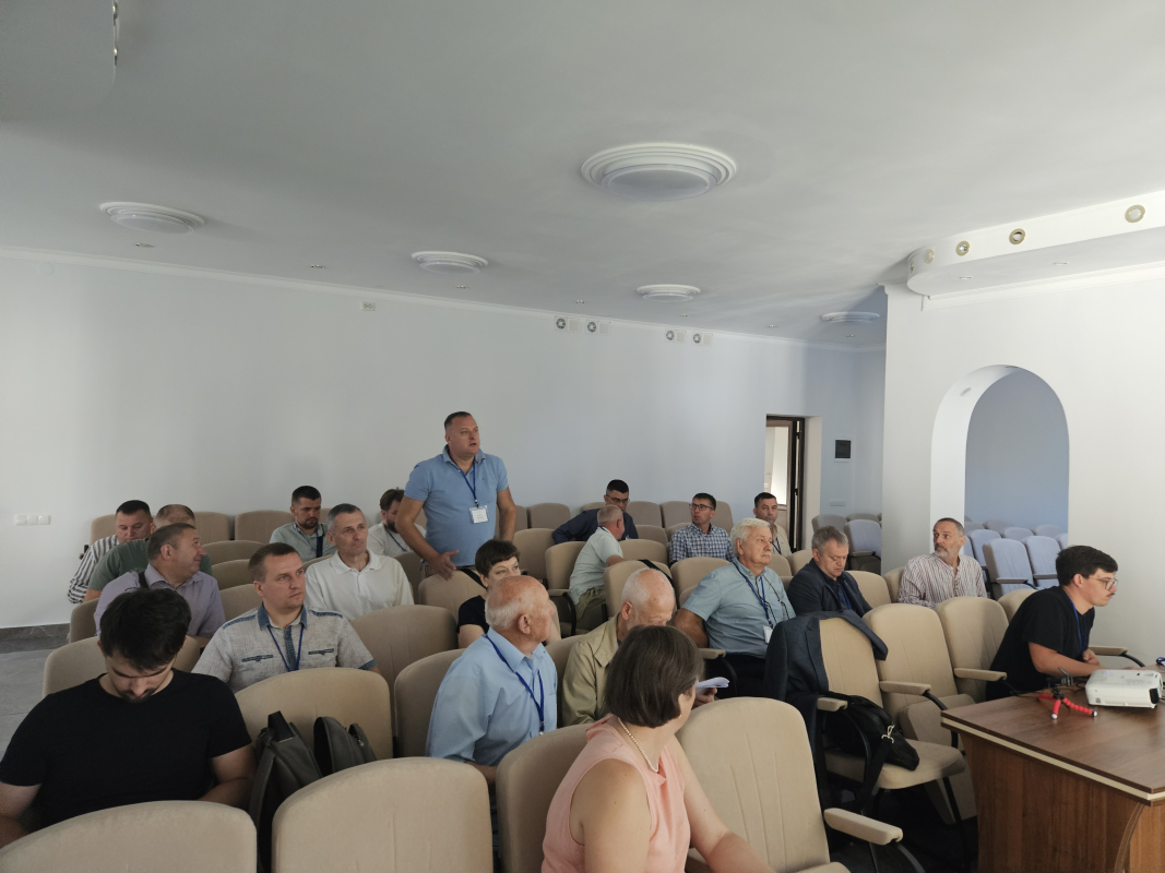 Фото із круглого столу