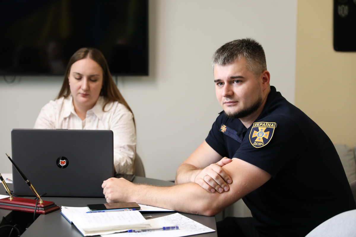 Фото із круглого столу