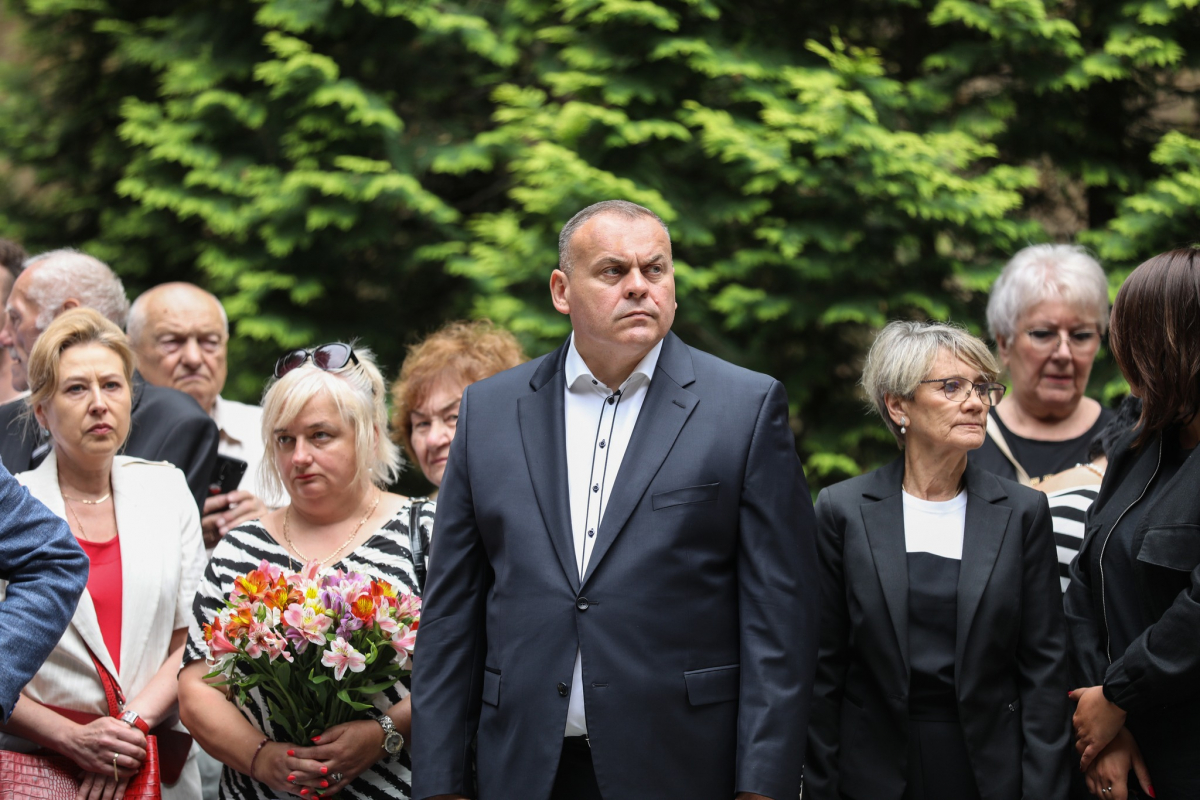 Фото із вшанування пам’яті розстріляних львівських професорів