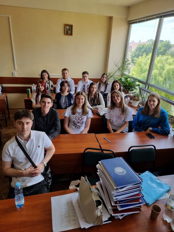 Фото із захисту робіт