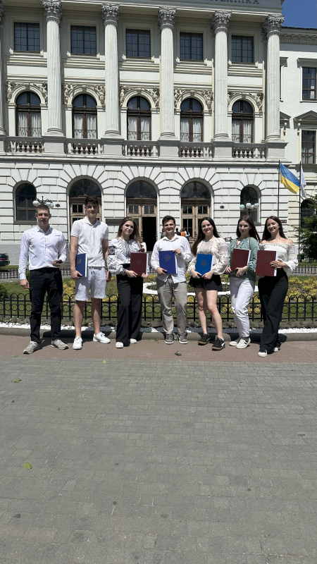 Фото із захисту робіт