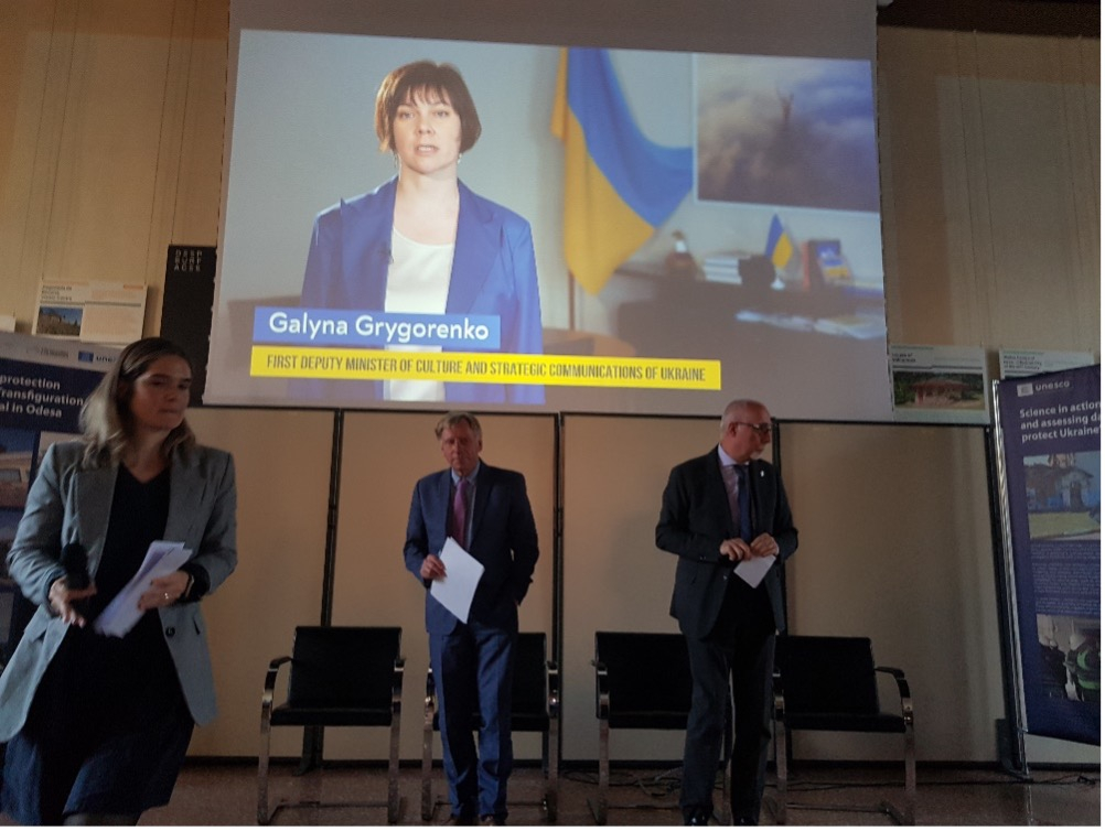 Фото з візиту до Італії