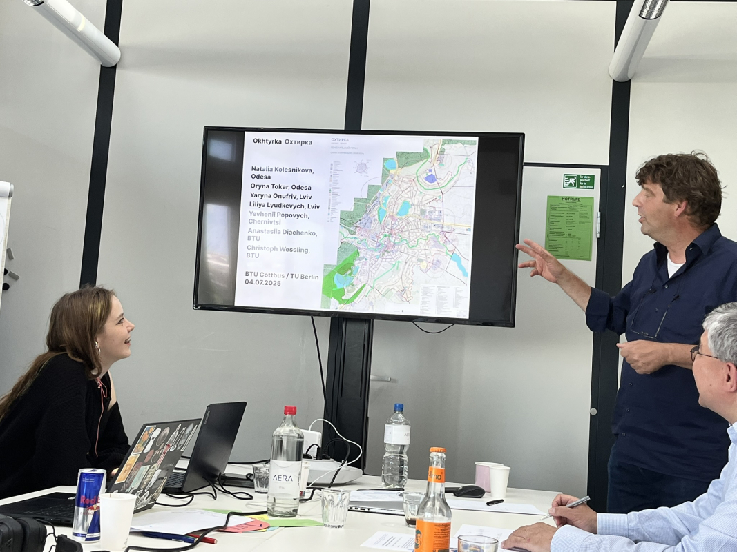 Фото із семінару в Німеччині