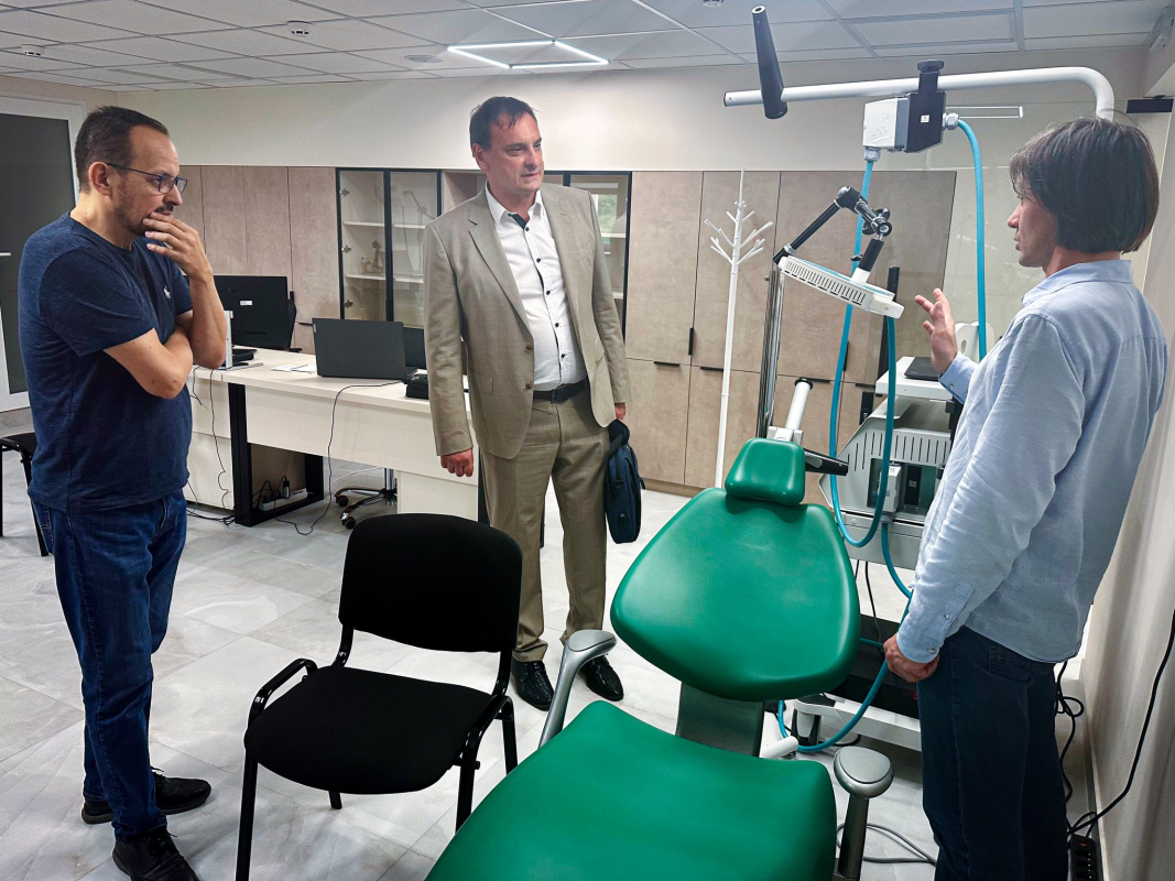 Фото з підписання меморандуму