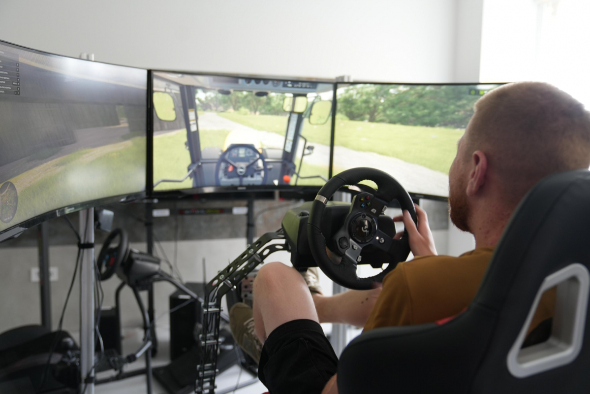 Фото з підписання меморандуму