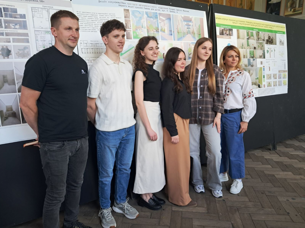 Фото із захисту робіт