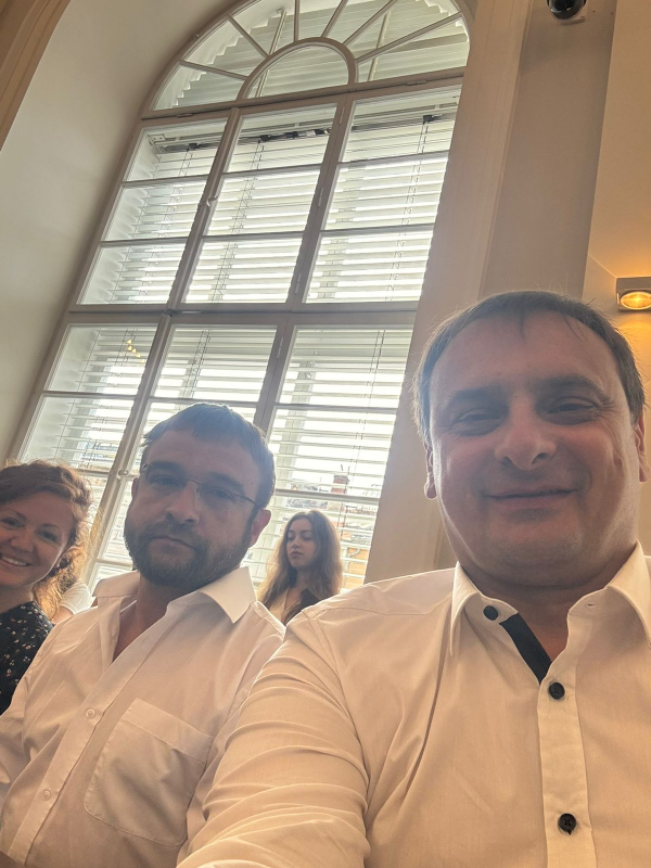 Фото з конференції