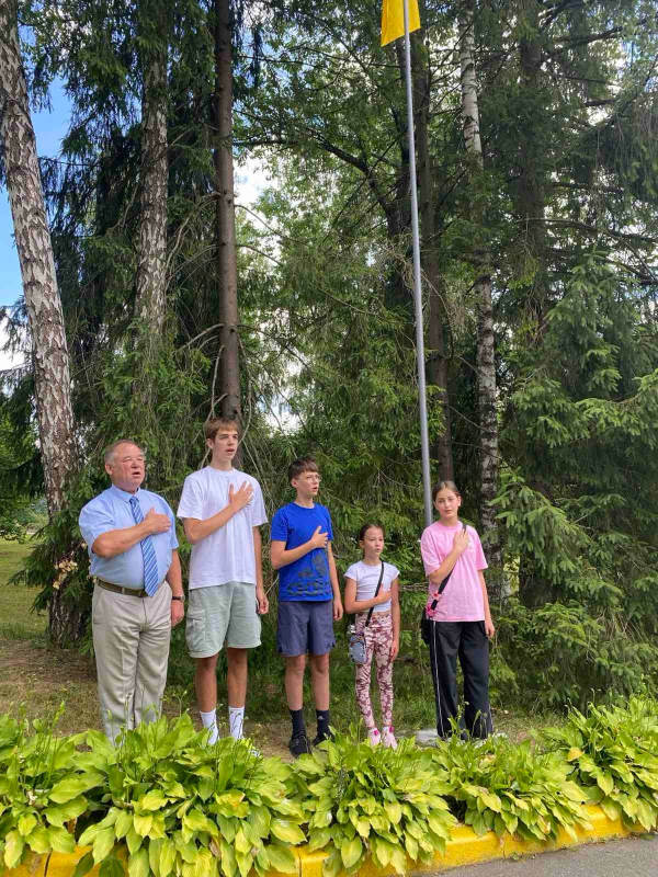 Фото з відкриття зміни