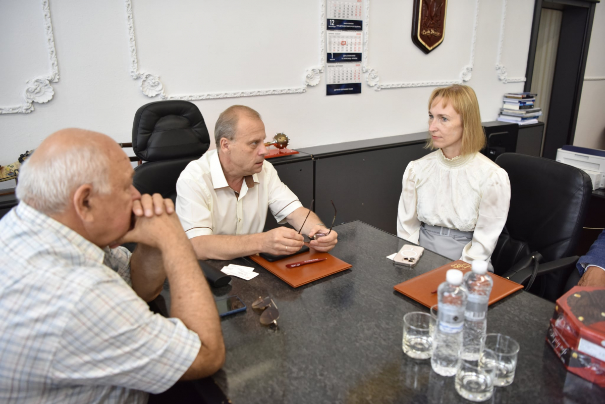 Фото з візиту до ХПІ