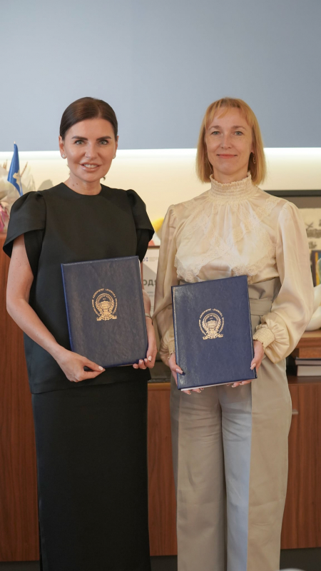 Фото з візиту до ХНУ