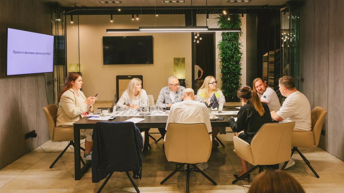 Фото із засідання журі конкурсу