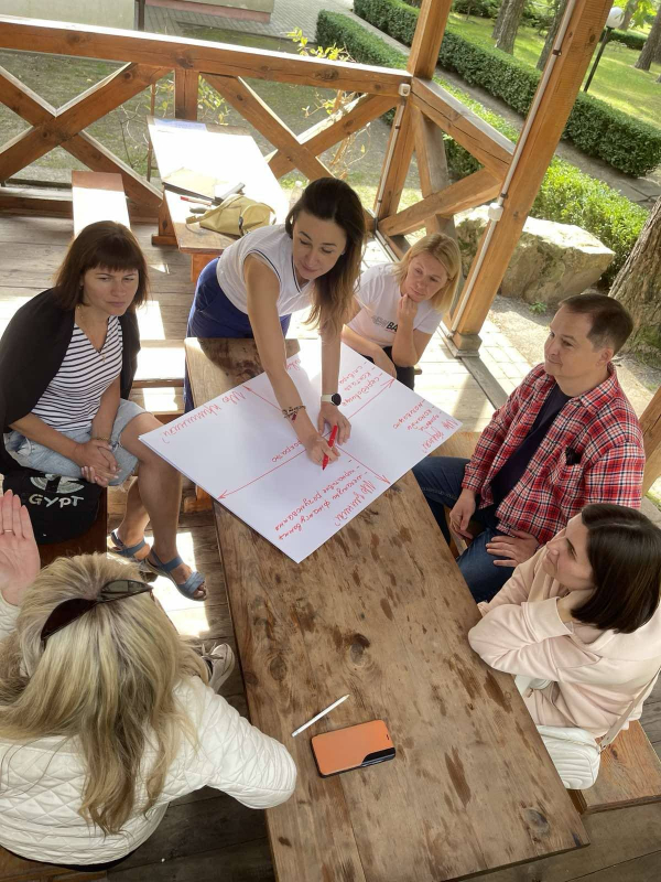 Фото з виїзного засідання кафедри