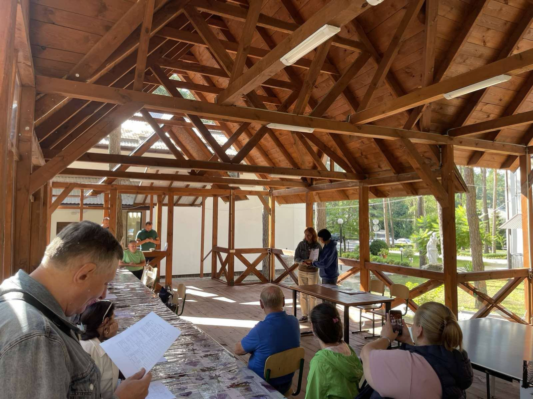 Фото з виїзного засідання кафедри