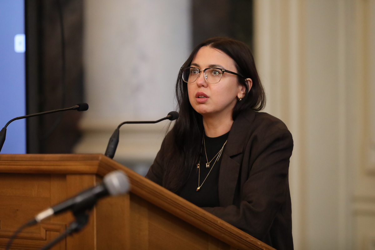 Фото із вручення дипломів