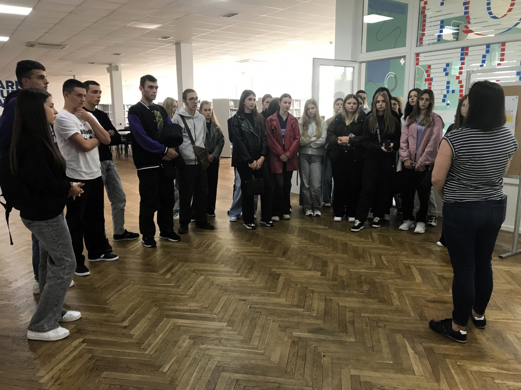 Фото з відвідин бібліотеки