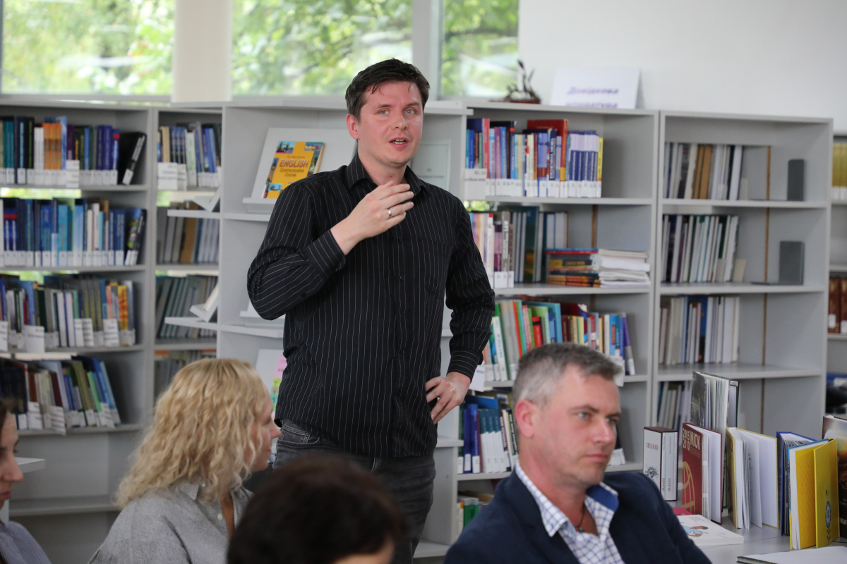 Фото із зустрічі у Львівській політехніці