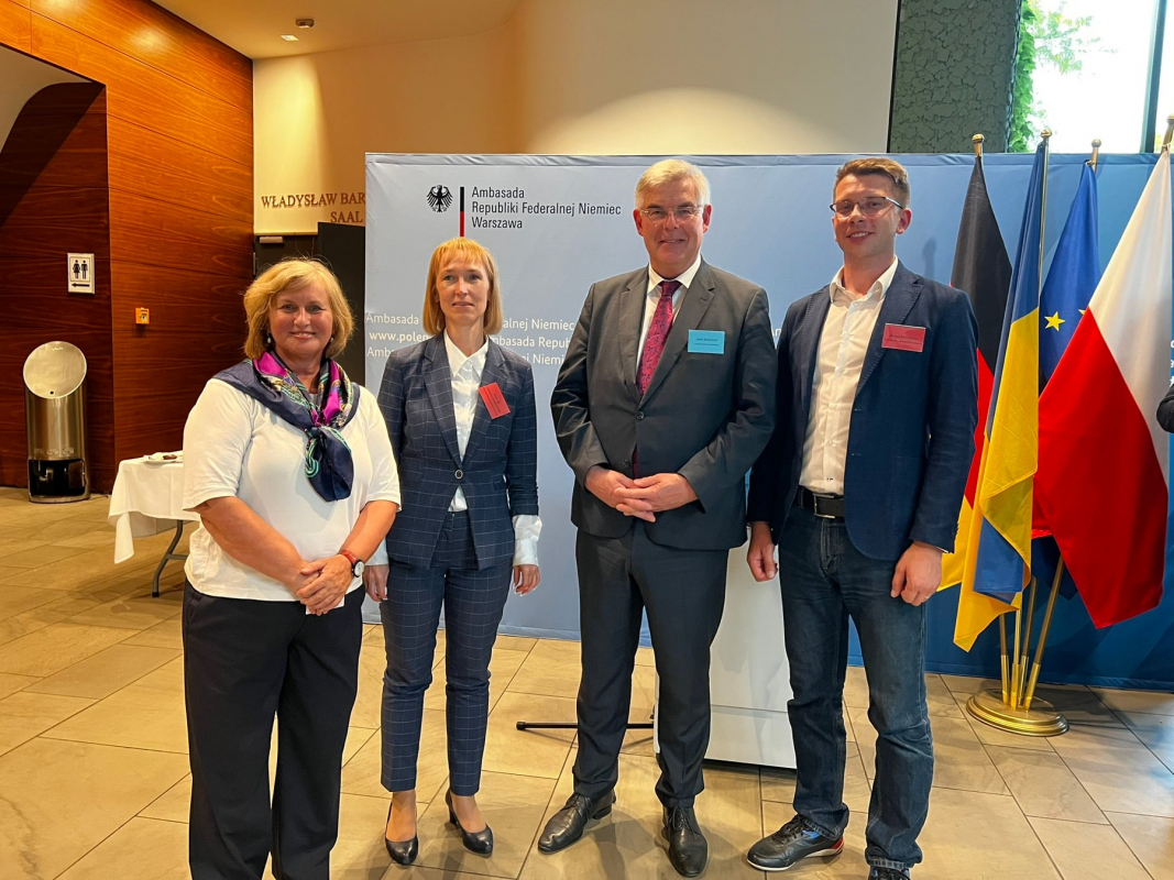 Фото із зустрічі у Варшаві