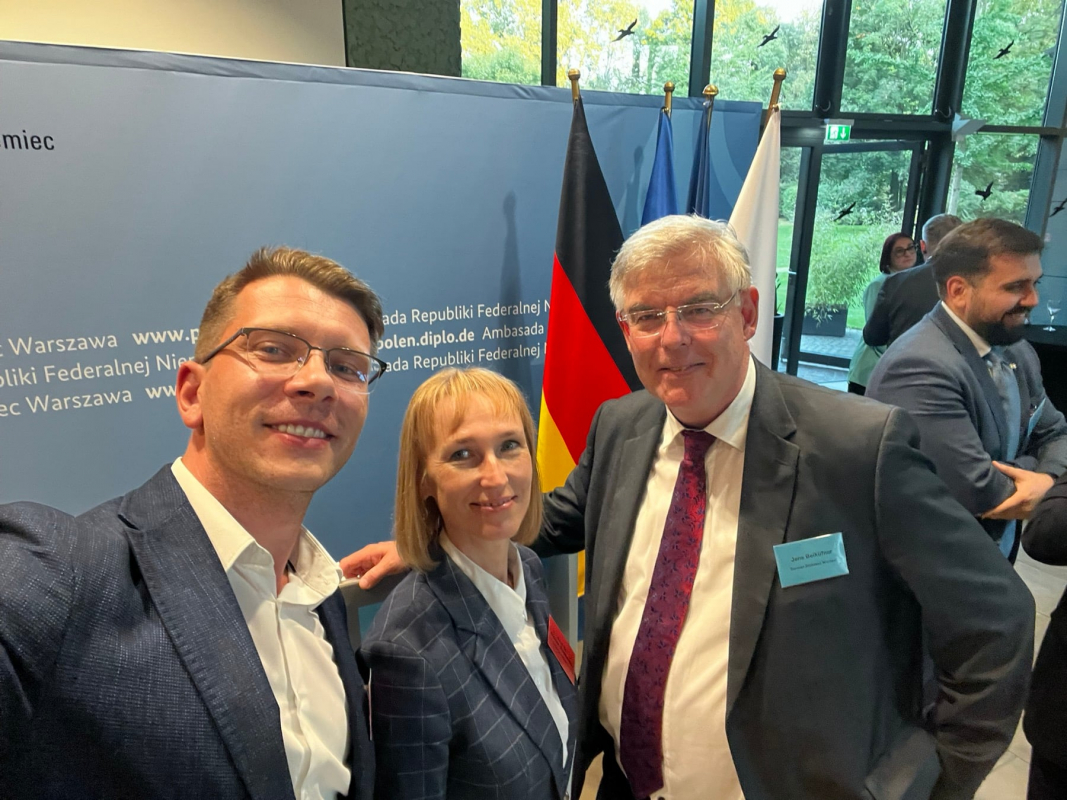 Фото із зустрічі у Варшаві