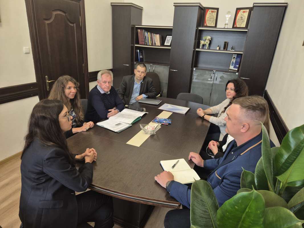 Фото із зустрічі у Львівській політехніці