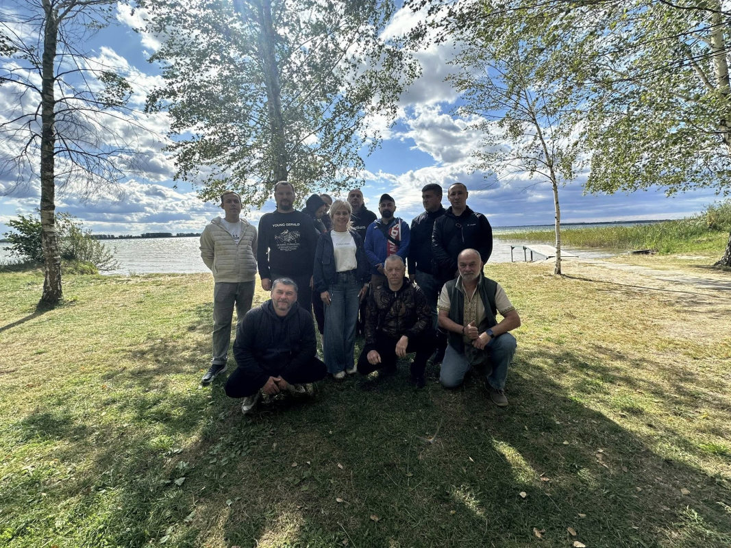 Фото із заходу