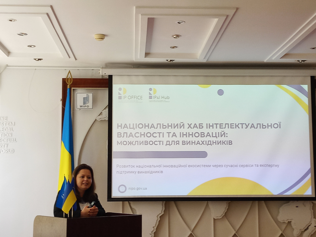 Фото з нагородження переможців