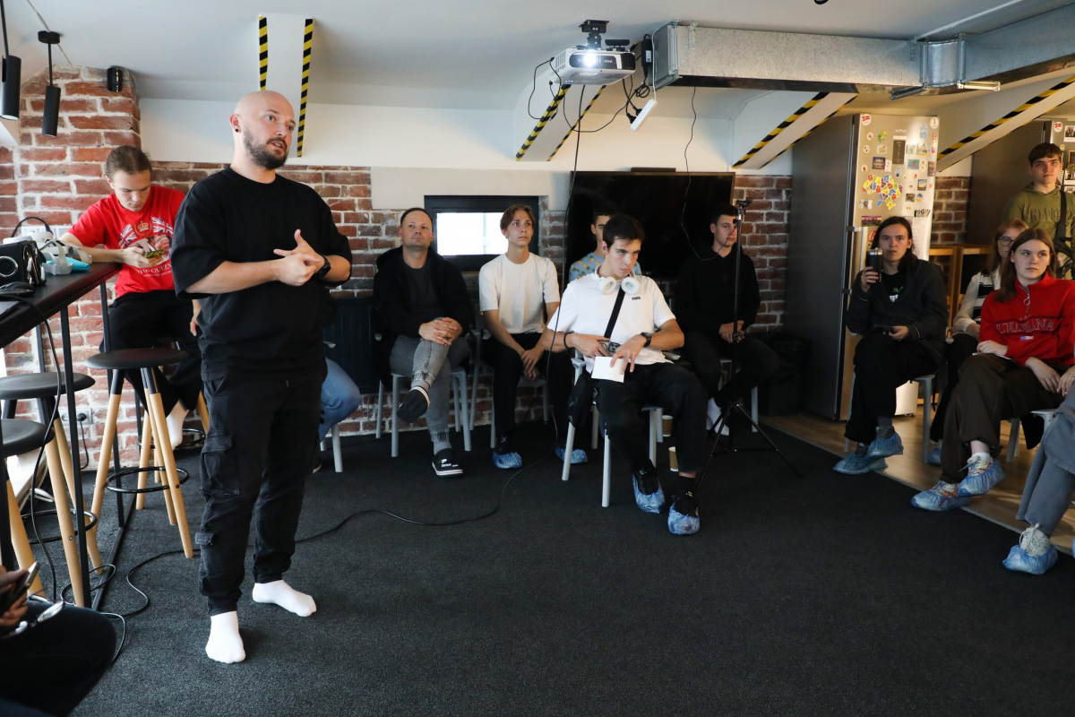 Фото з відвідин компанії