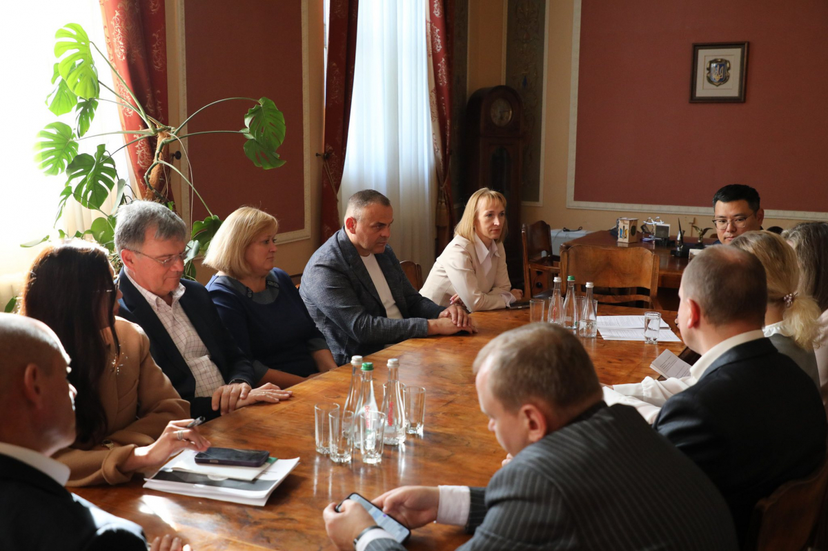 Фото із зустрічі у Львівській політехніці