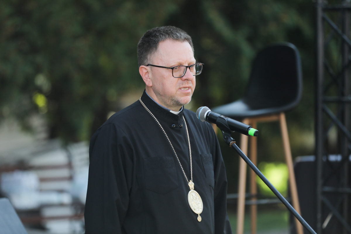 Фото з молитовного сніданку