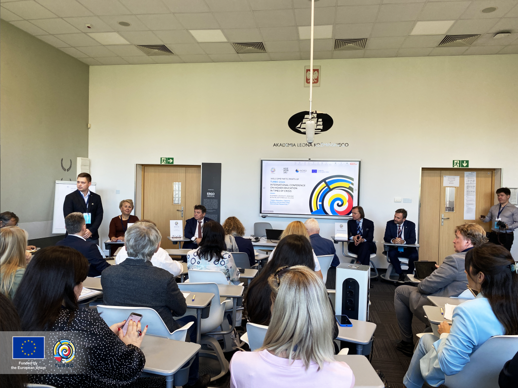 Фото з конференції у Польщі