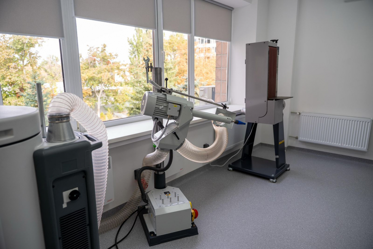 Фото з відвідин центру