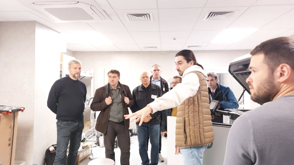 Фото з відвідин центру