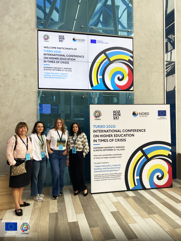 Фото з конференції у Польщі