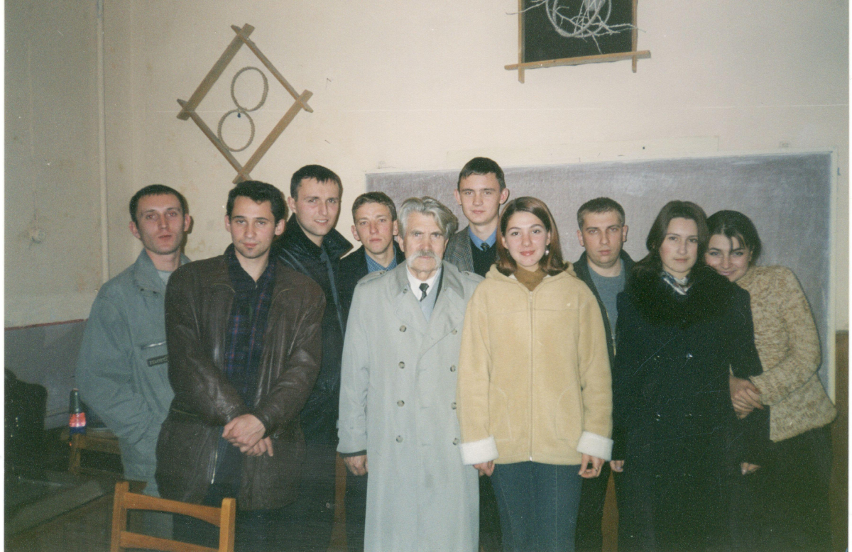 На зустрічі з Л. Лук'яненком.jpg