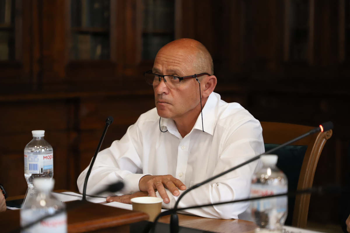 Фото із круглого столу