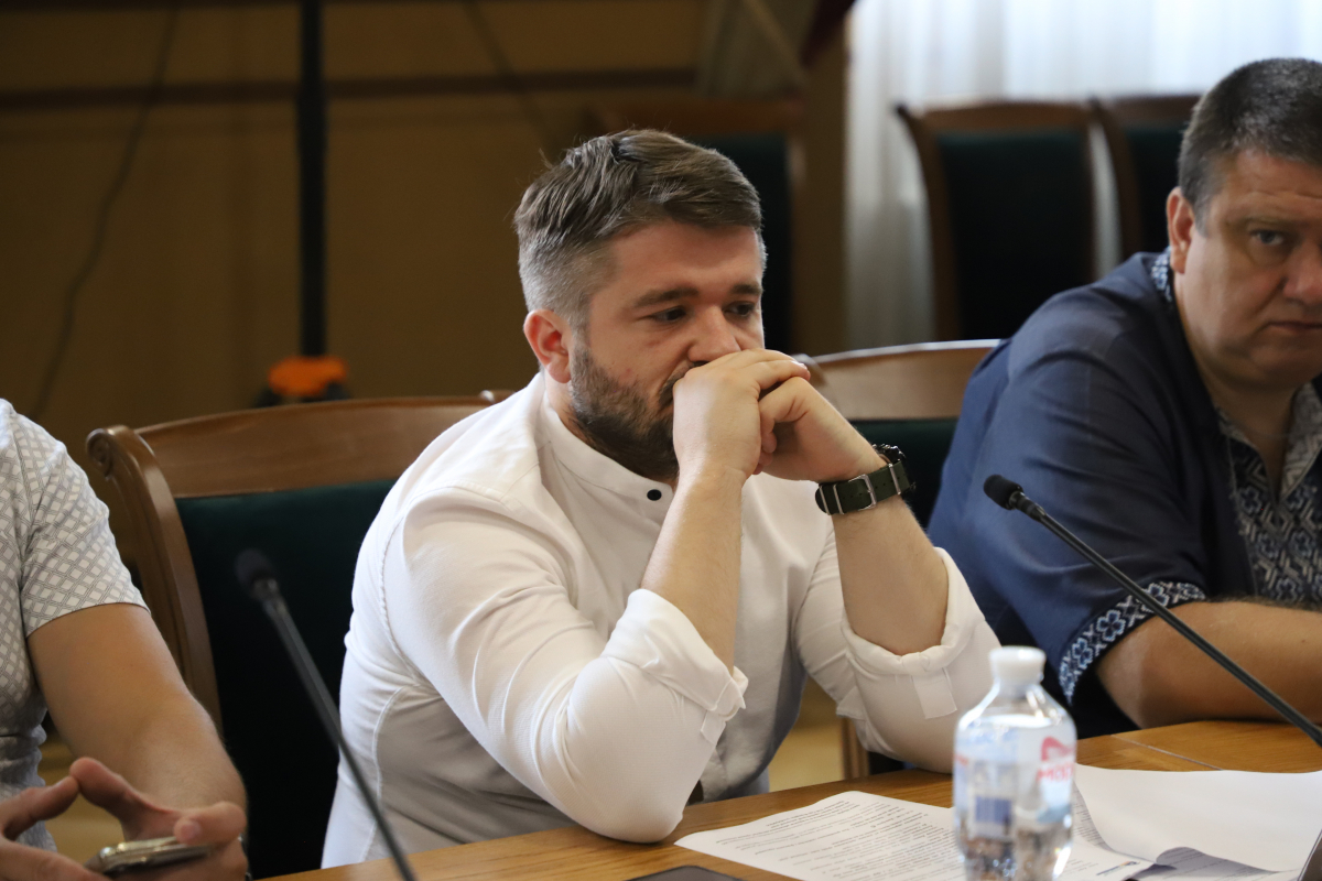 Фото із круглого столу