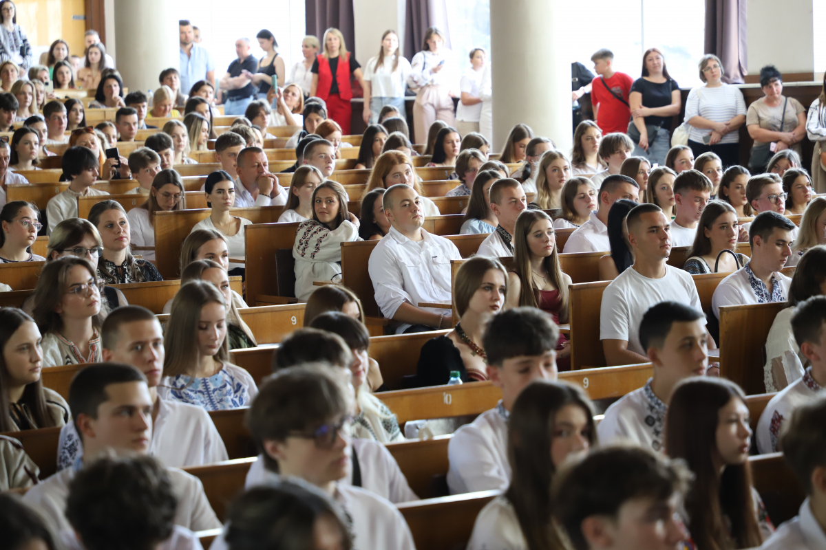 Фото з урочистої зустрічі