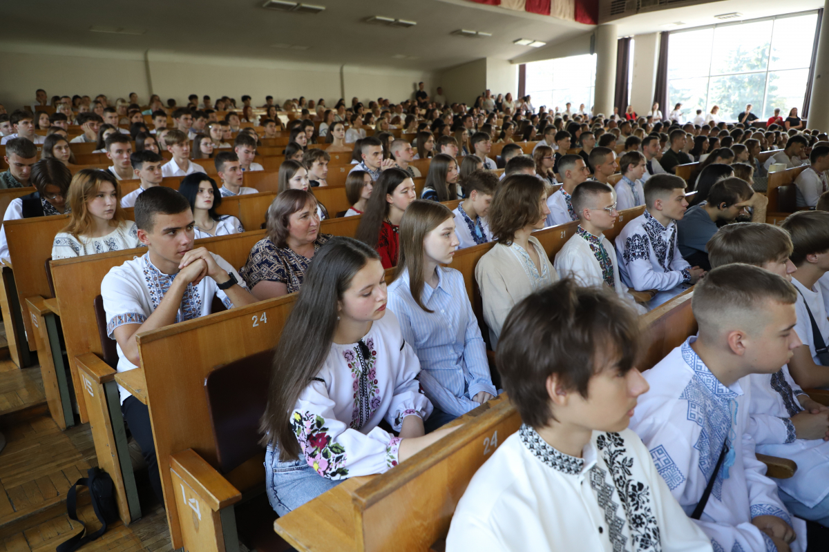 Фото з урочистої зустрічі