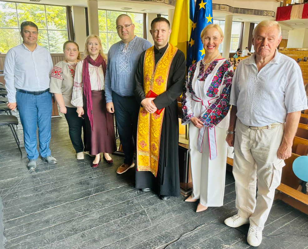 Фото з урочистої зустрічі