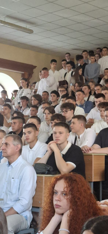 Фото з урочистої зустрічі