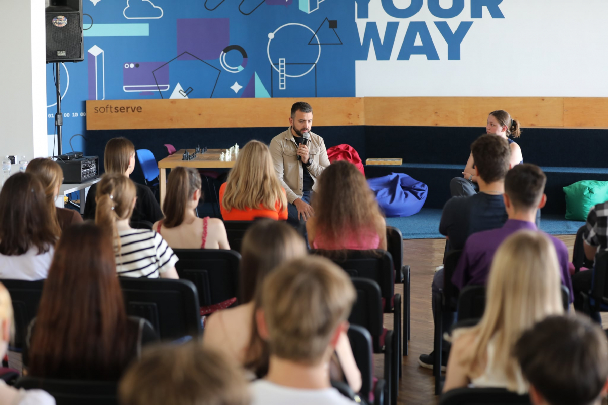 Фото із зустрічі у Львівській політехніці