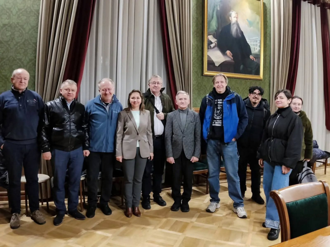 Фото із заходу проєкту