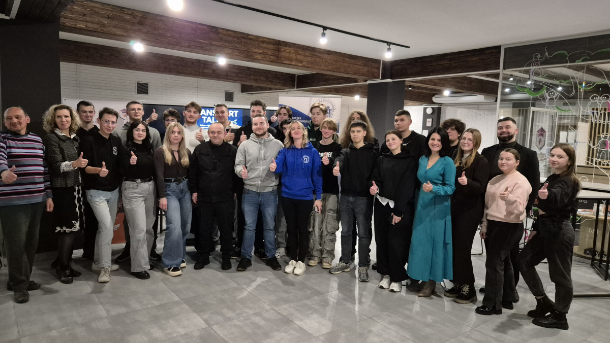 Фото із заходу Центру тьюторства та менторства